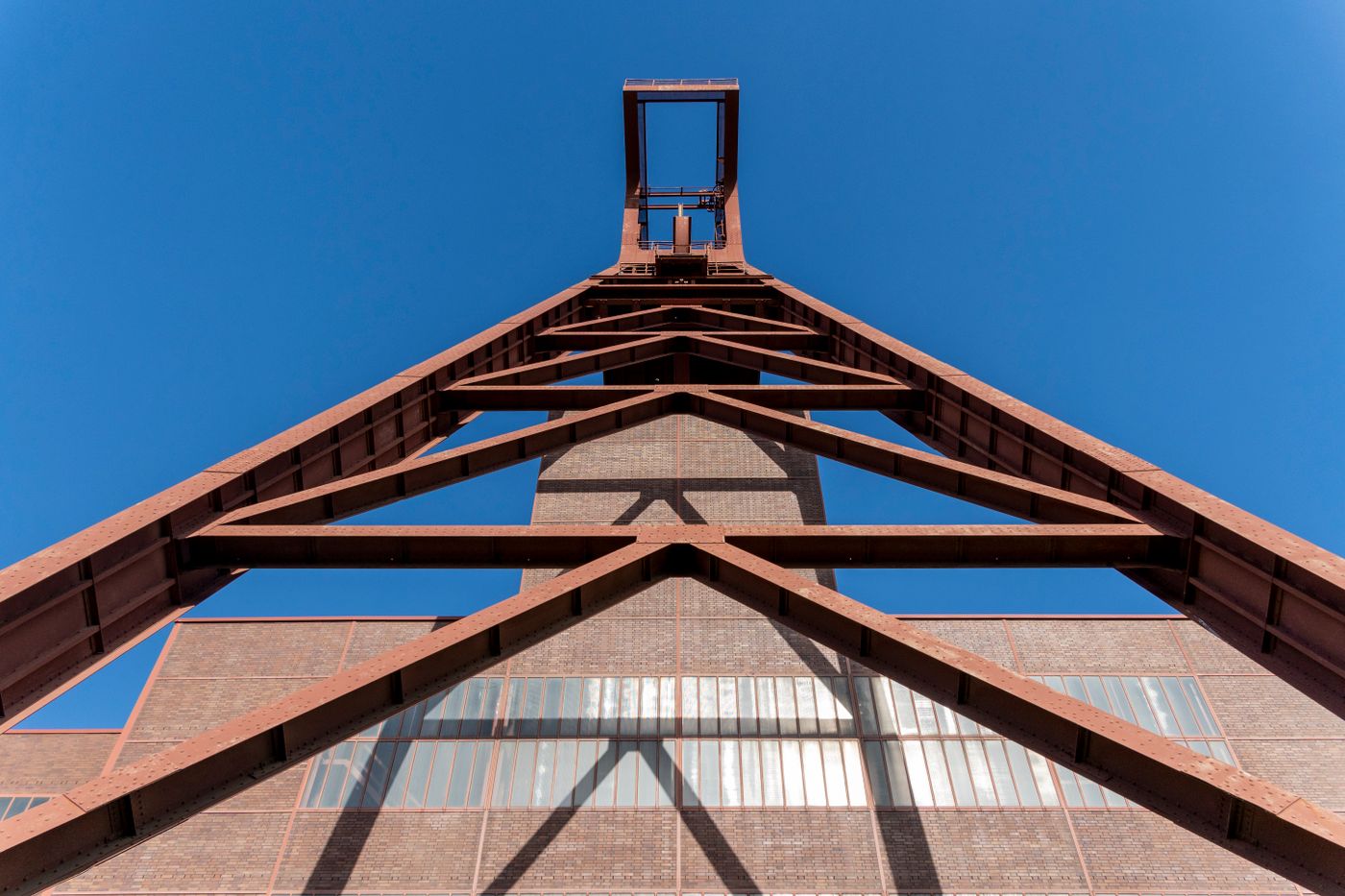 The Importance of Machine Foundation Design in Industrial Structures